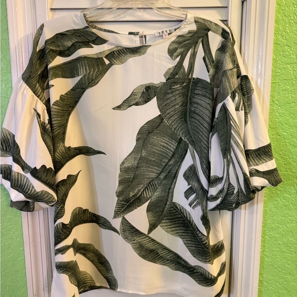 TCEC Black and White Leaf Print Blouse with Matching Pants